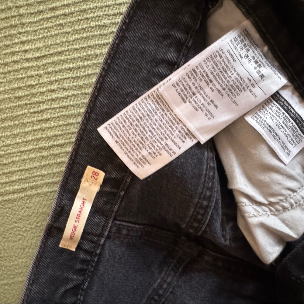 Levi's wedgie straight Charcoal denim - Picture 3 of 3